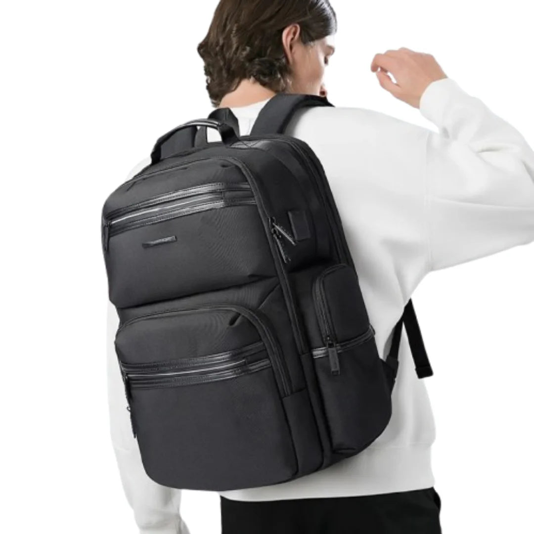 Mochila Para Notebook e Viagem Impermeavel USB Orion