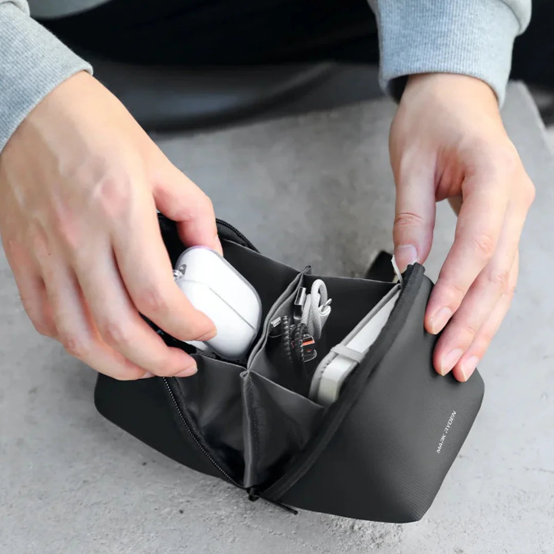 Tech Pouch Minimalista Executiva Impermeável Porto